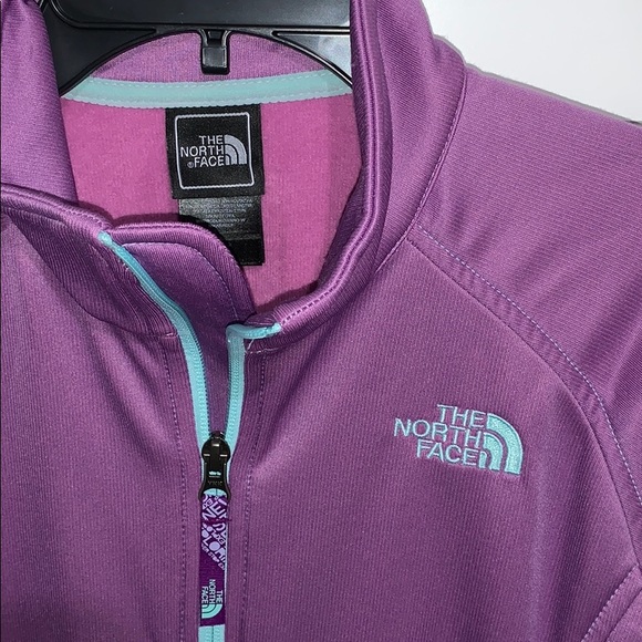NWT New NORTH FACE Girl’s Purple Jacket Size XL 18 - Picture 2 of 3